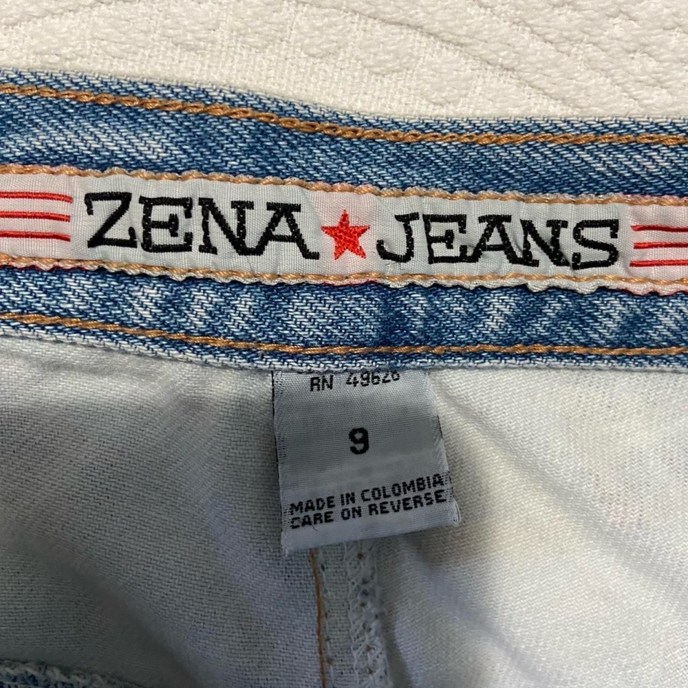 Vintage 90s Zena Jeans high-waisted plaid denim shorts with patchwork - Picture 5 of 5